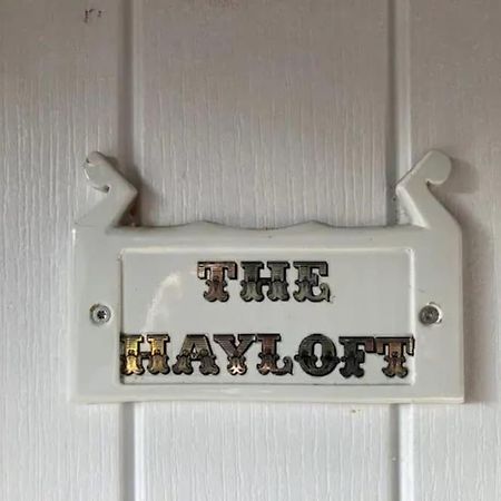 アバーガベニーThe Hayloftアパートメント エクステリア 写真