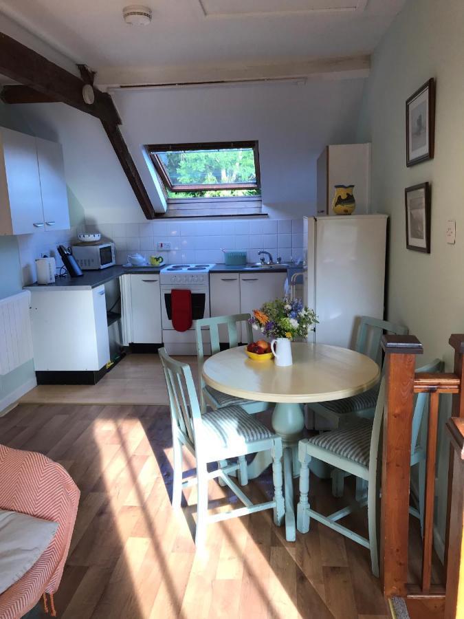 アバーガベニーThe Hayloftアパートメント エクステリア 写真